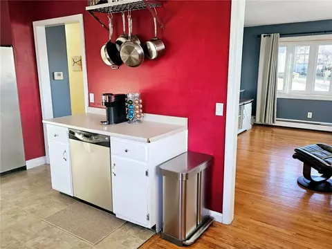 Kitchen - 3 Jovere Dr, Westerly, RI 02891 photo 5 of 5