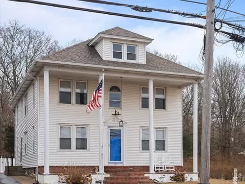 193 High St, Westerly, RI 02891
