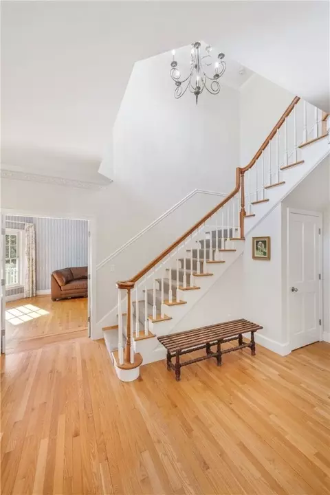 Entry Way - 129 Purgatory Rd, Exeter, RI 02822 photo 2 of 5