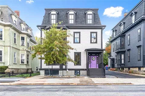 545 Broadway #3, Providence, RI 02909