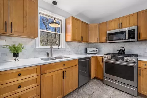 1160 Curtis Corner Rd, South Kingstown, RI 02879 photo 18