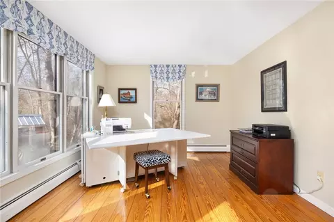 1160 Curtis Corner Rd, South Kingstown, RI 02879 photo 9