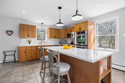 1160 Curtis Corner Rd, South Kingstown, RI 02879 photo 16