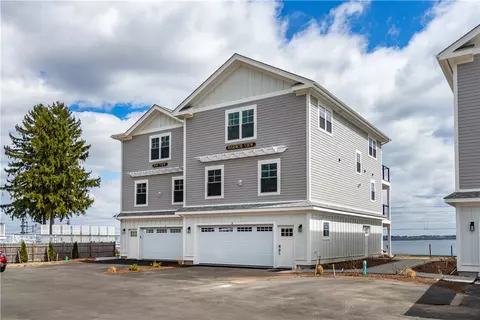 5 Williams St #2, East Greenwich, RI 02818