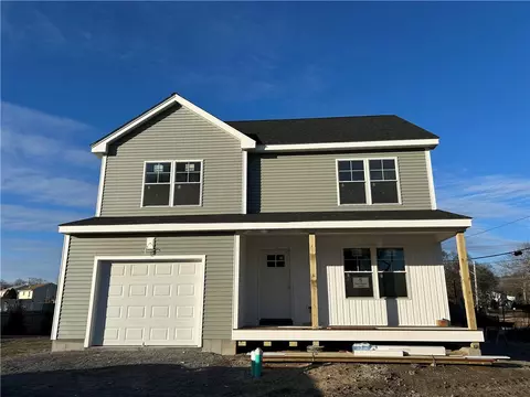 12 Red Maple Ln, Warwick, RI 02886