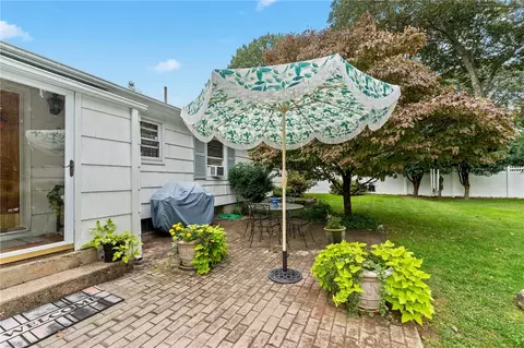 Exterior - 33 Hope Ave, Warwick, RI 02889 photo 11 of 16