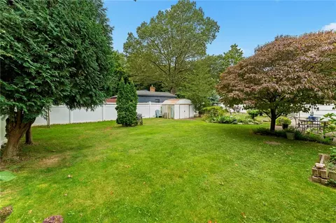 Exterior - 33 Hope Ave, Warwick, RI 02889 photo 2 of 16