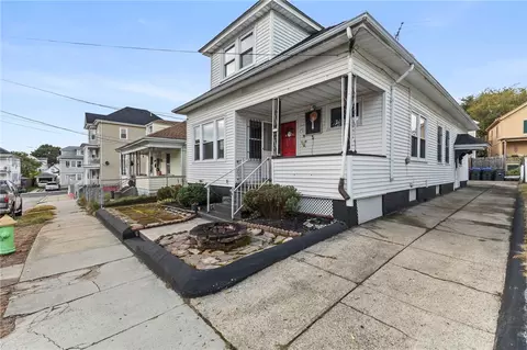 35 Montrose St, Providence, RI 02908