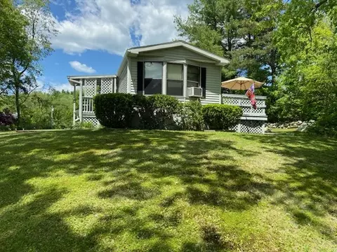 11 Toadstool Knl, Charlestown, RI 02813