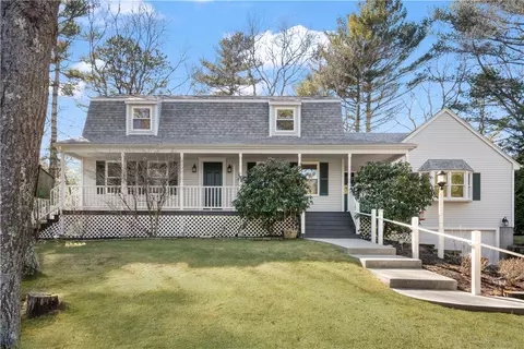 45 Crestwood Ln, Charlestown, RI 02813