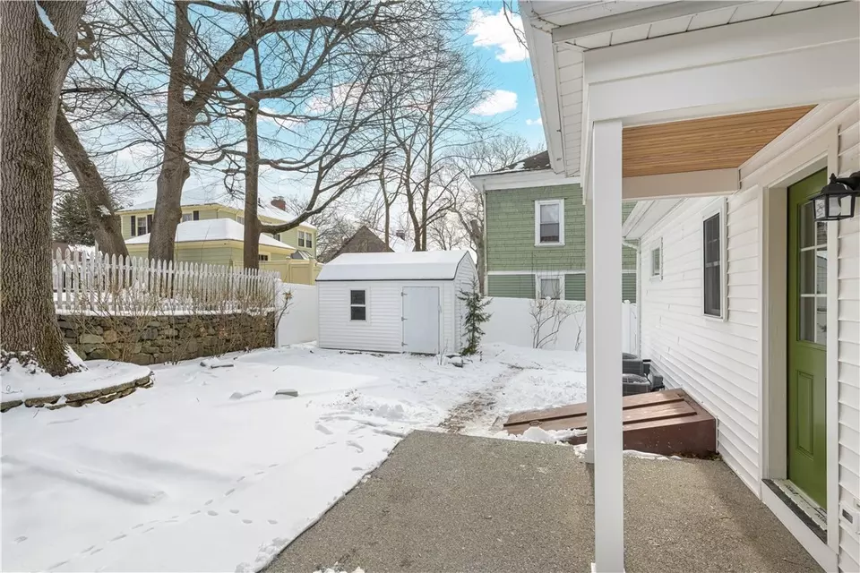 Exterior - 20 Blodgett Ave, Pawtucket, RI 02860 photo 8 of 9