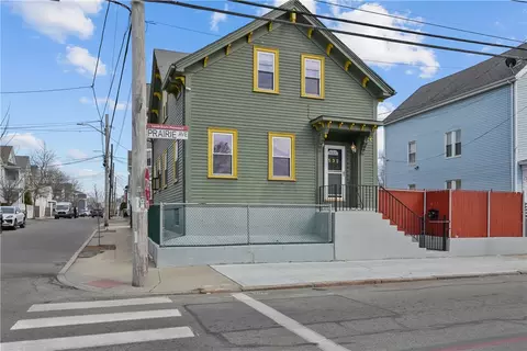 532 Prairie Ave, Providence, RI 02907
