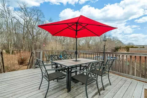 27 Saundra Dr, Westerly, RI 02891 photo 28