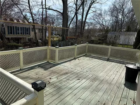 Exterior - 38 Amsterdam St, Warwick, RI 02889 photo 2 of 2