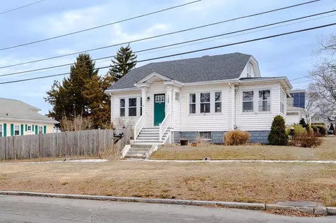 158 Brightridge Ave, East Providence, RI 02914