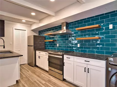 400 Narragansett Pkwy #SC12, Warwick, RI 02888