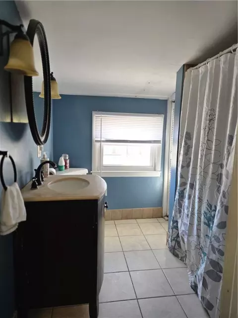 26 May Ave, Warwick, RI 02889 photo 8