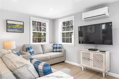 88 Old Post Rd #15, Westerly, RI 02891 photo 5
