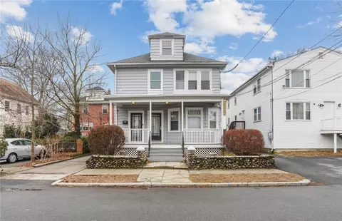 76 Radcliffe Ave, Providence, RI 02908