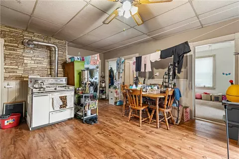 Entry Way - 341 Burnside Ave, Woonsocket, RI 02895 photo 1 of 1