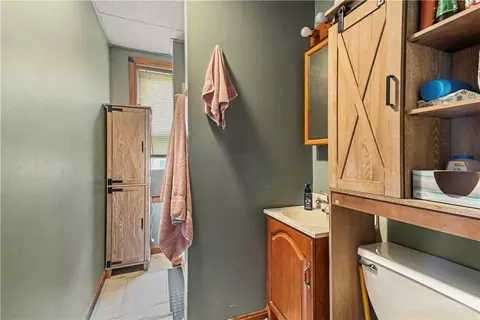 Bath - 341 Burnside Ave, Woonsocket, RI 02895 photo 1 of 1