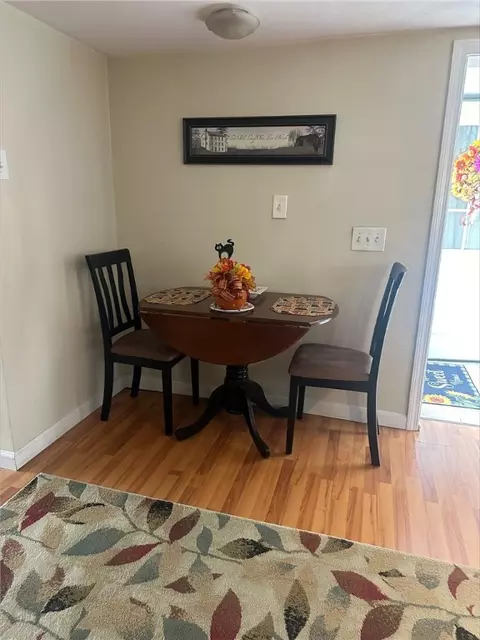 8 Hemlock Rd, Glocester, RI 02814 photo 10