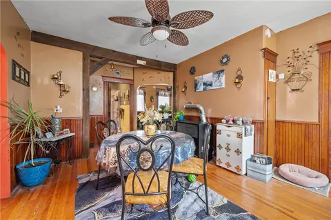 50 Seventh Ave, Woonsocket, RI 02895 photo 4