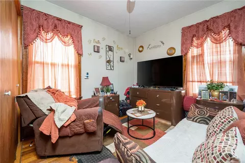 50 Seventh Ave, Woonsocket, RI 02895 photo 9