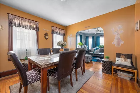 50 Seventh Ave, Woonsocket, RI 02895 photo 11