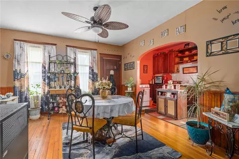 50 Seventh Ave, Woonsocket, RI 02895 photo 5
