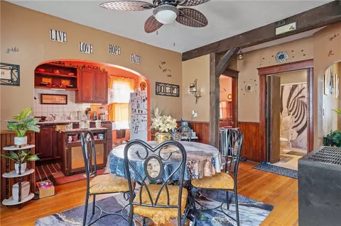 50 Seventh Ave, Woonsocket, RI 02895 photo 8