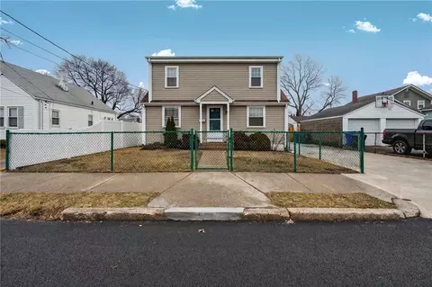 46 Corrente Ave, Pawtucket, RI 02861