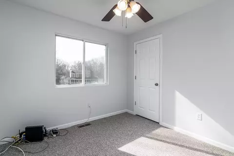 35 Walker Ln, Coventry, RI 02816 photo 18