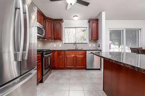 35 Walker Ln, Coventry, RI 02816 photo 10