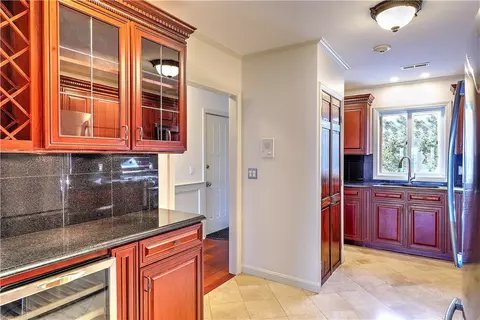 Kitchen - 4100 Post Rd #2, Warwick, RI 02886 photo 1 of 5