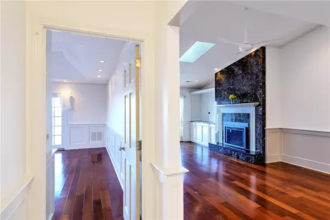 Entry Way - 4100 Post Rd #2, Warwick, RI 02886 photo 2 of 3