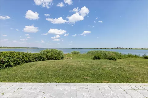 View/Area - 15 Rabbit Run, Westerly, RI 02891 photo 3 of 6