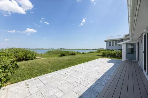 Exterior - 15 Rabbit Run, Westerly, RI 02891 photo 1 of 4