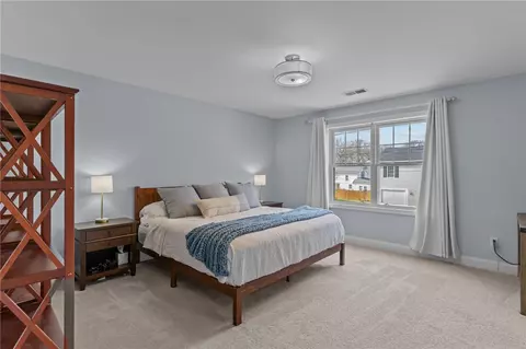 52 Guild Ave, Warwick, RI 02889 photo 15
