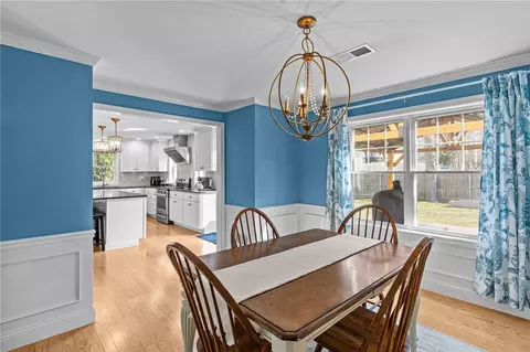 52 Guild Ave, Warwick, RI 02889 photo 9