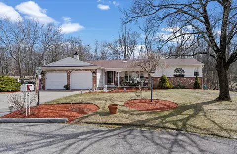 1 Melody Ln, Johnston, RI 02919