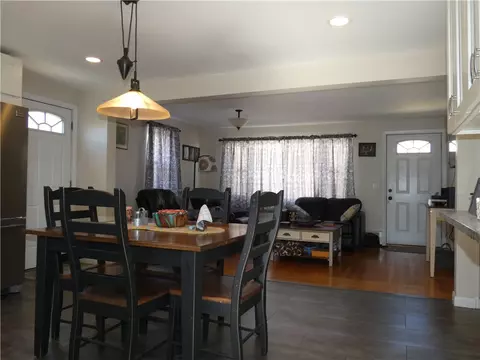 6 Dodd St, Coventry, RI 02816 photo 7