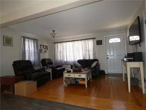 6 Dodd St, Coventry, RI 02816 photo 8