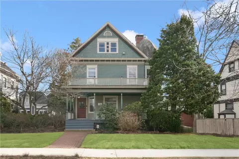 251 Olney St, Providence, RI 02906