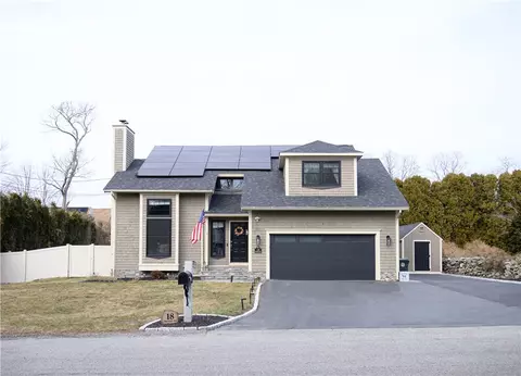 18 Sherman Ave, Bristol, RI 02809