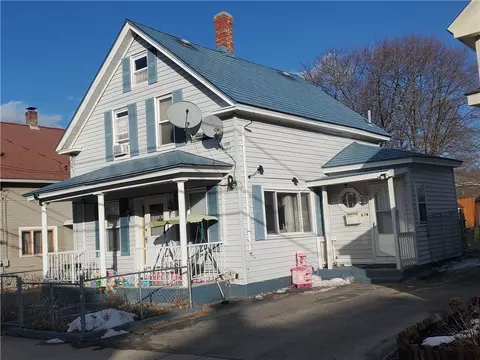 315 Burnside Ave, Woonsocket, RI 02895