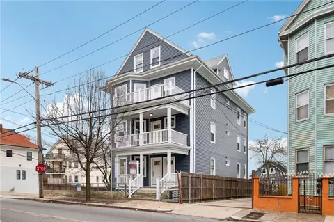 396 Orms St, Providence, RI 02908 photo 2