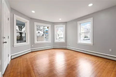 396 Orms St, Providence, RI 02908 photo 21