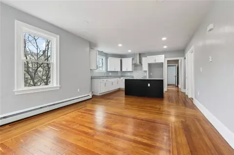 396 Orms St, Providence, RI 02908 photo 31