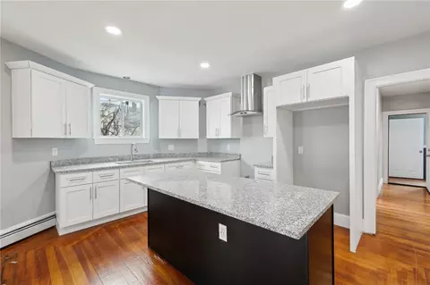 396 Orms St, Providence, RI 02908 photo 30